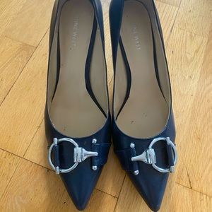 Nine West, Size 9.5, Navy